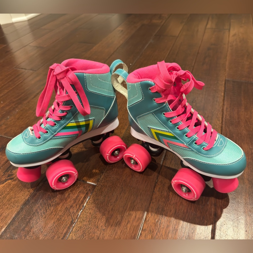 Teal Story Spectrum Quad Roller skates Size 3
